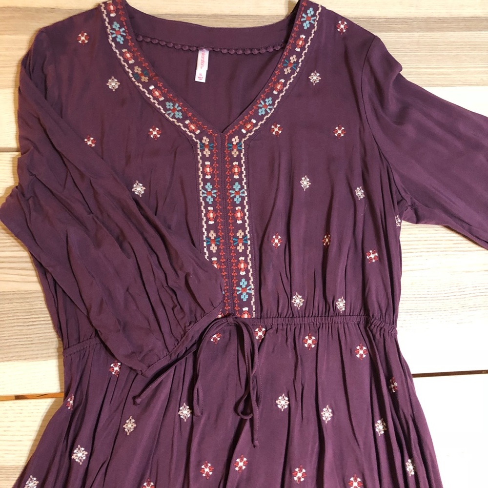 Xhileration, mauve dress, with tie waist